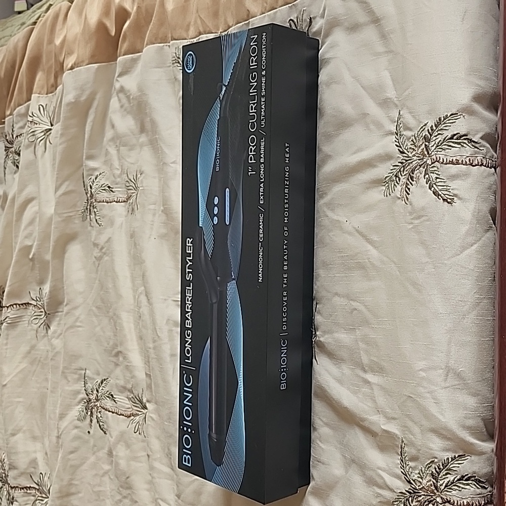Bio Ionic long barrel styler curling iron